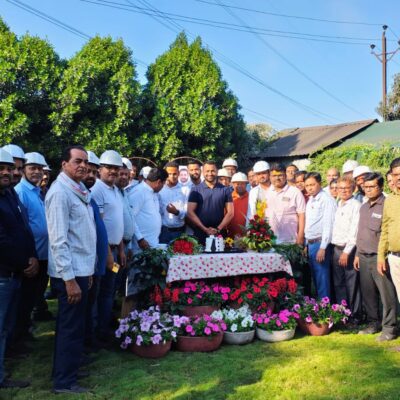 स्काई टीएमटी के डायरेक्टर विकास अग्रवाल का जन्मदिन हर्षोल्लास के साथ मनाया गया