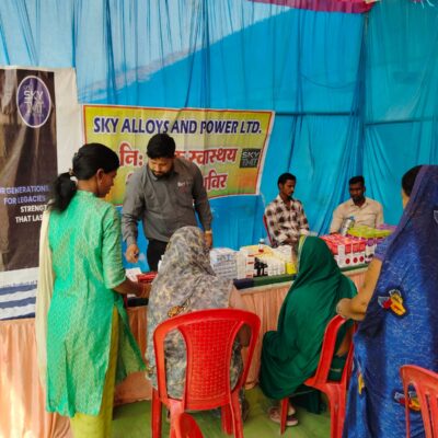 स्काई टीएमटी द्वारा चपले में निःशुल्क स्वास्थ्य शिविर एवं दवा वितरण कैंप का आयोजन