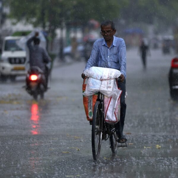 छत्तीसगढ़ के 5 जिलों के लिए ऑरेंज अलर्ट जारी, जानिए रविवार तक कहां-कहां बारिश के आसार