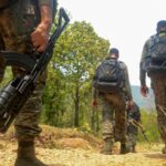 छत्तीसगढ़ में आखिरी सांसे गिन रहे नक्सलवाद पर एक और चोट, महिला समेत 3 नक्सलियों का आत्मसमर्पण