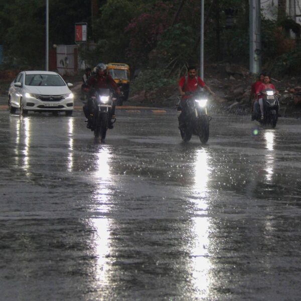 द्रोणिका की वजह से छत्तीसगढ़ के मौसम में बदलाव, 4 दिन होगी बारिश व गिरेंगे ओले; ऑरेंज व येलो अलर्ट जारी