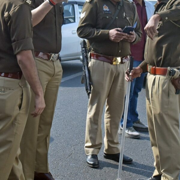 रायपुर में दो गुटों के बीच झड़प, जमकर चले लाठी-डंडे; कई घायल