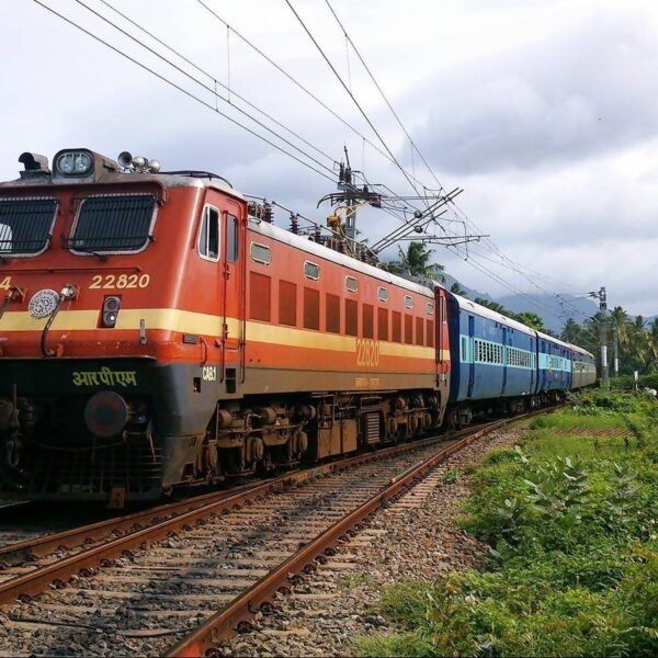 एक हफ्ते तक रद्द रहेंगी बिलासपुर जोन की 10 ट्रेनें, क्या है वजह