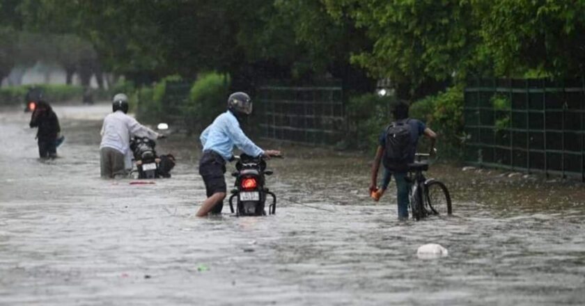 सावधान! छत्तीसगढ़ में अगले 24 घंटे बहुत भारी बारिश की चेतावनी, उफान पर नदियां; कई जगह जलभराव