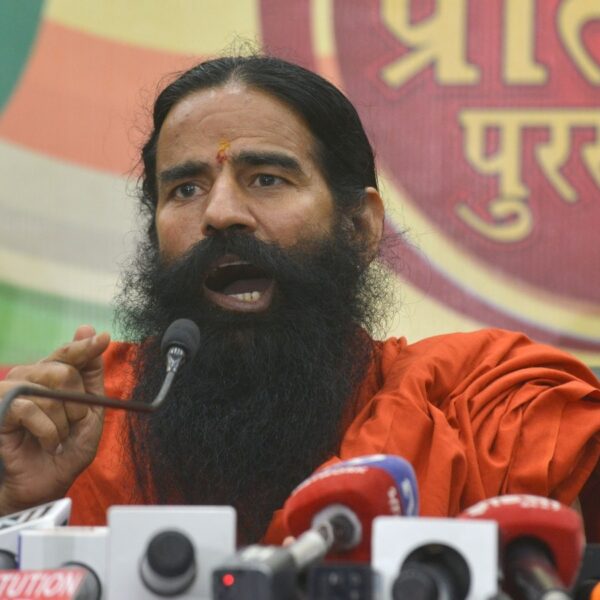 ‘देश में हिंदू-मुसलमान नहीं, बचपन और जवानी खतरे में’, बाबा रामदेव ने आंदोलनों में बच्चों को लेकर जताई चिंता